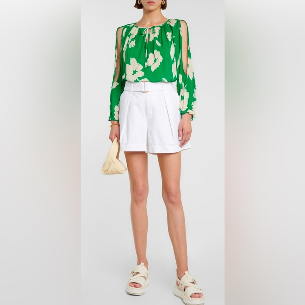 Anthropologie Velvet by Graham & Spencer Vikki blouse